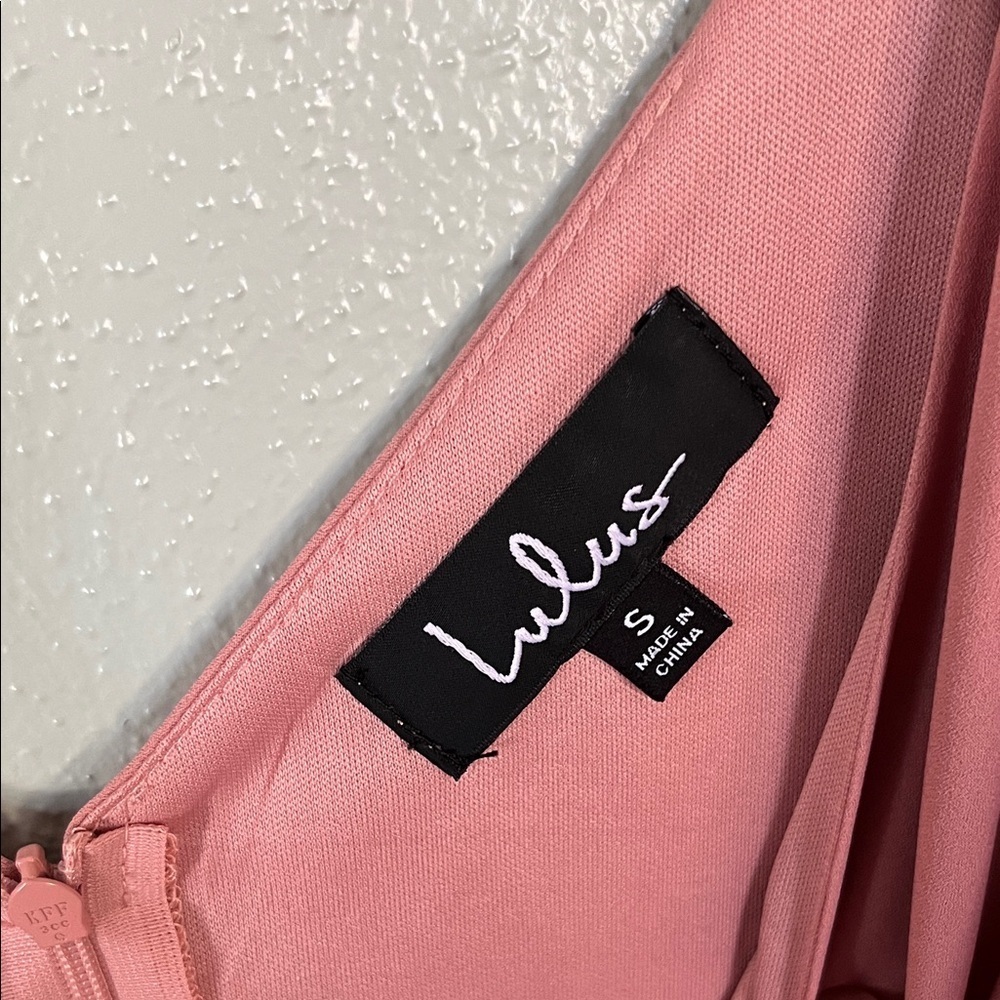 Lulu's Ruffle Mini Romper - Picture 2 of 12